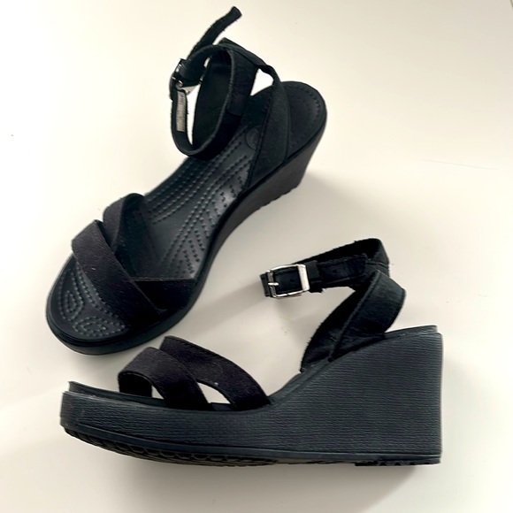 Shoes - Croc Platforms Sandals